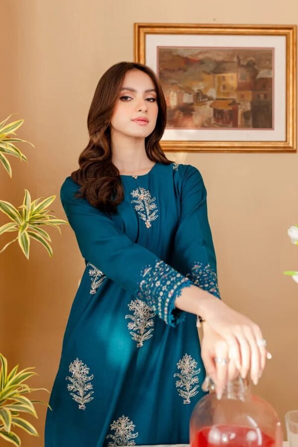 Melvin 2pcs Embroidered suit - Image 5